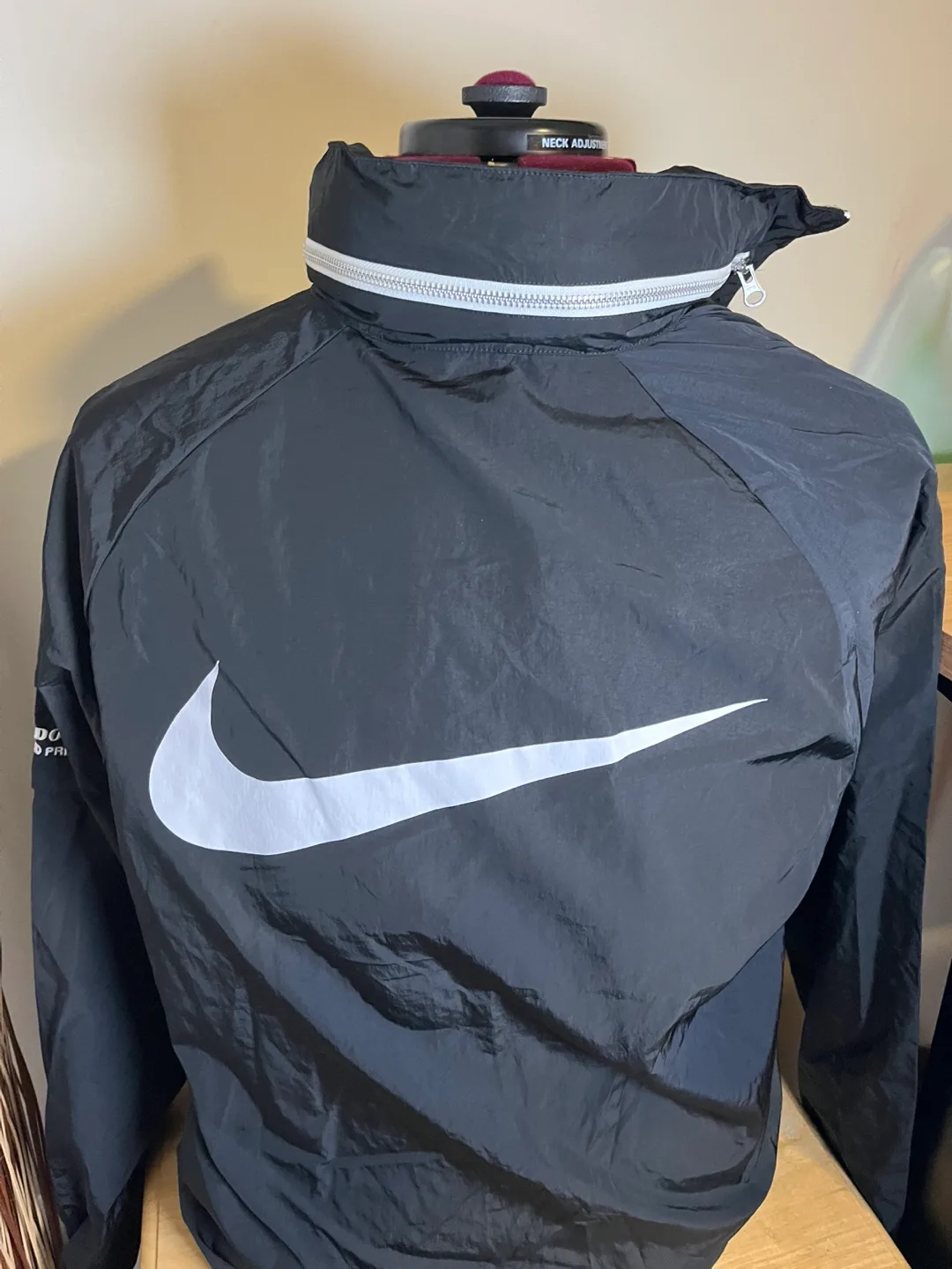 Nike Shoe Dog Grand Prix 2023 Jacket image indicator(4)