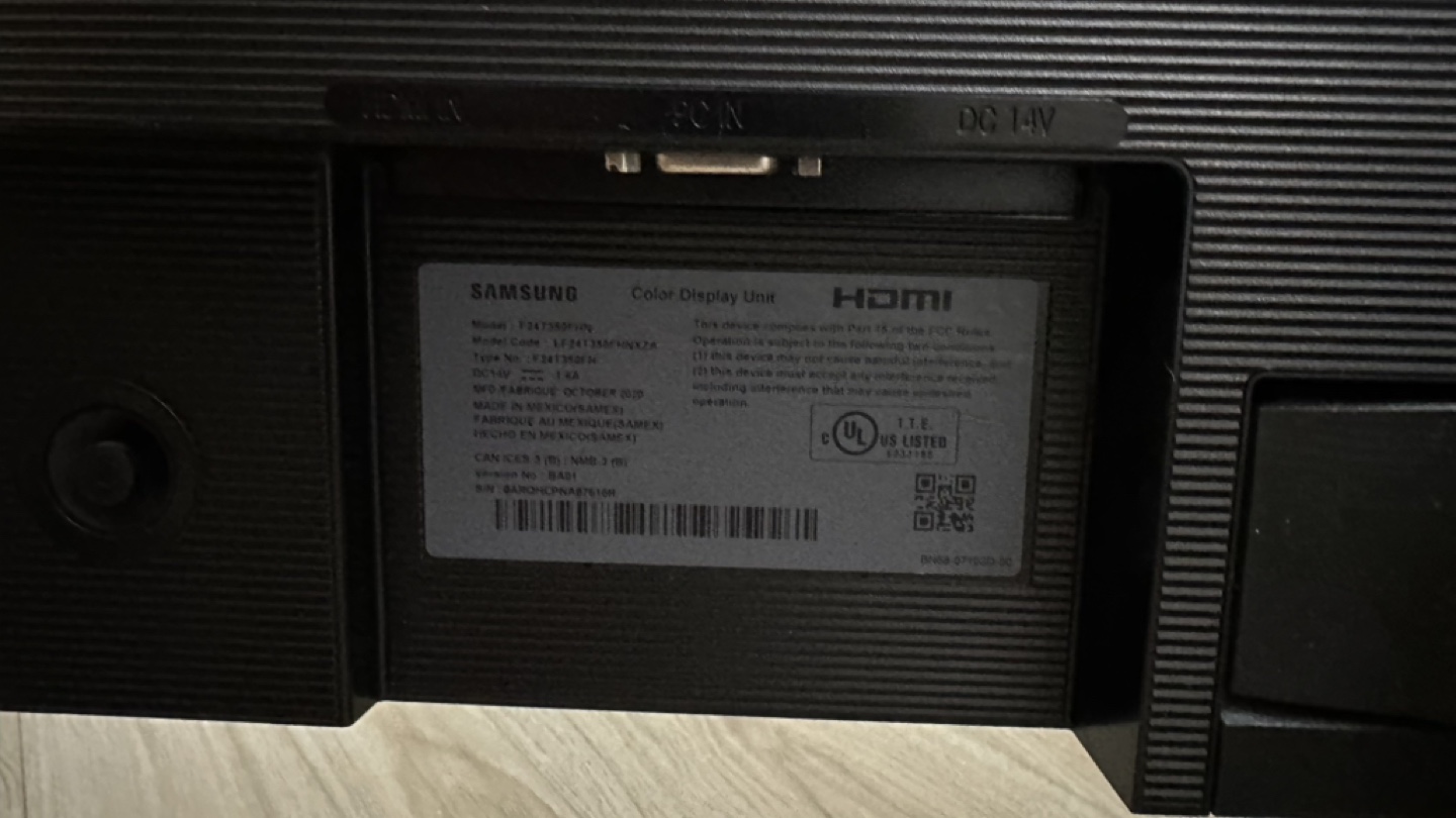 Samsung 24-inch LED Monitor - photo 2