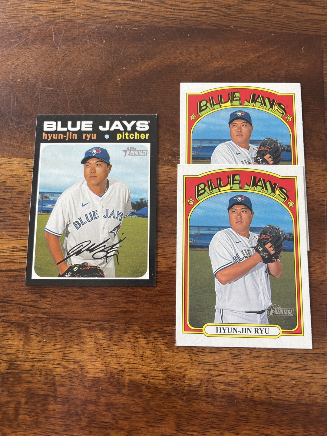 Hyun-Jin Ryu Baseball Card Lot - Toronto Blue Jays - photo 5