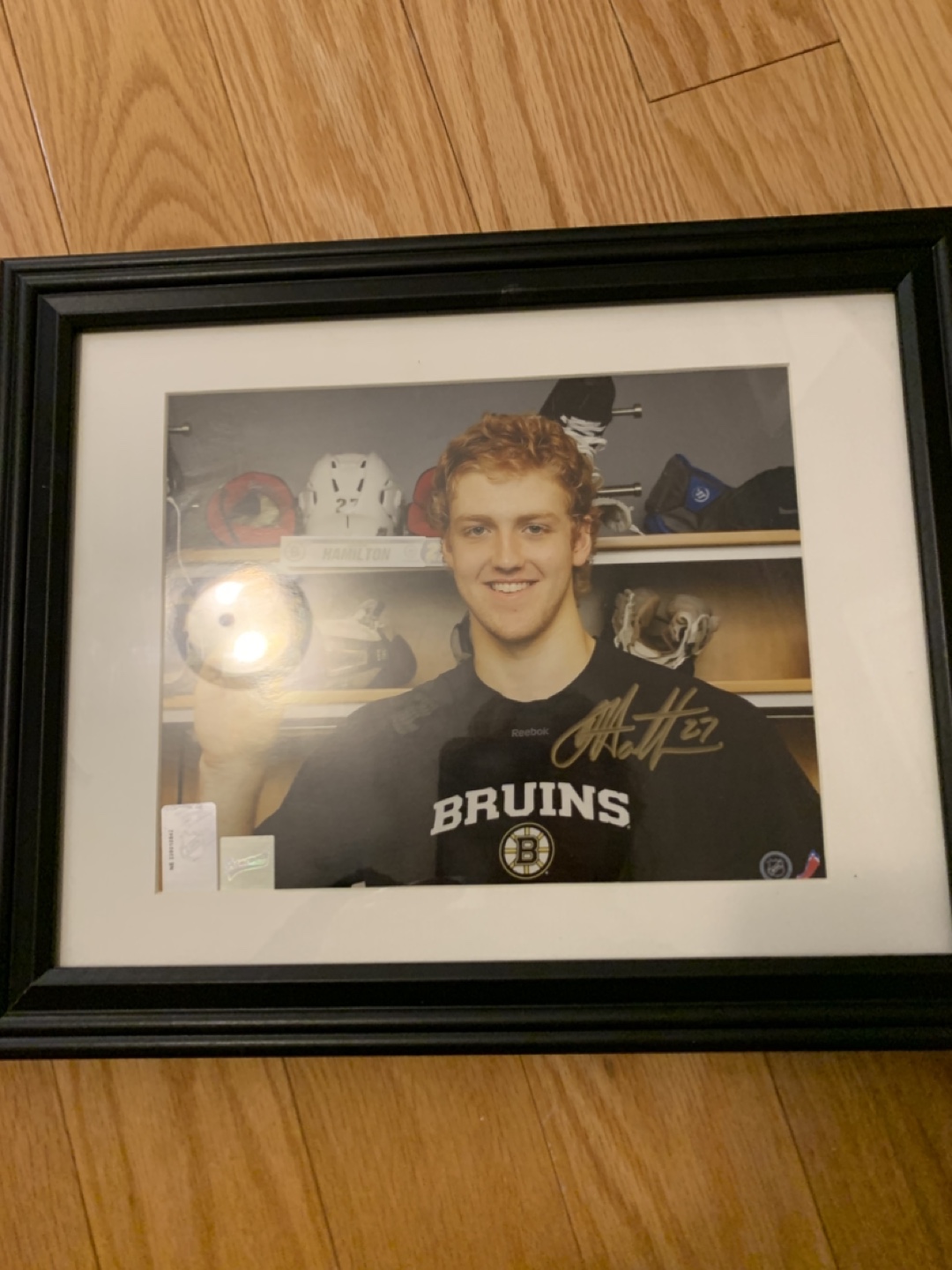 Framed Dougie Hamilton Autographed Photo - Boston Bruins