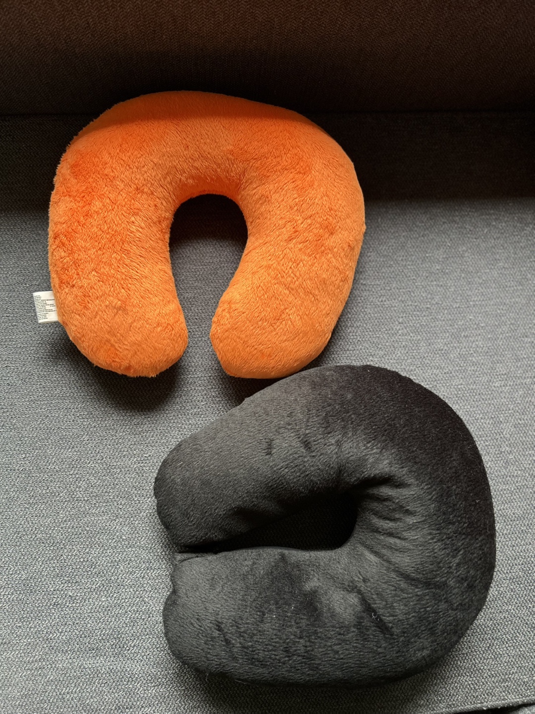 Pair of Travel Neck Pillows - Orange & Black - photo 2