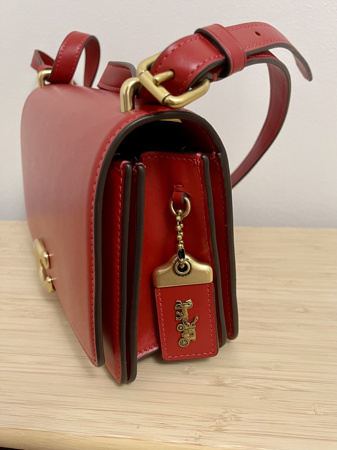 Coach Red Leather Shoulder Bag - photo 5