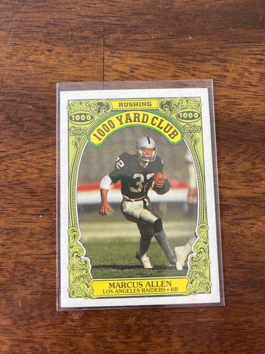 1986 Topps Marcus Allen Los Angeles Raiders Football Card #1759