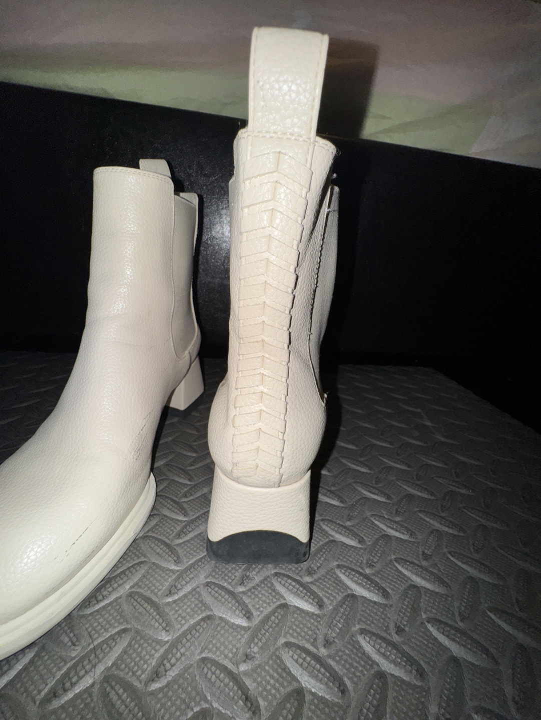 Cream-coloured Women's Ankle Boots - photo 3