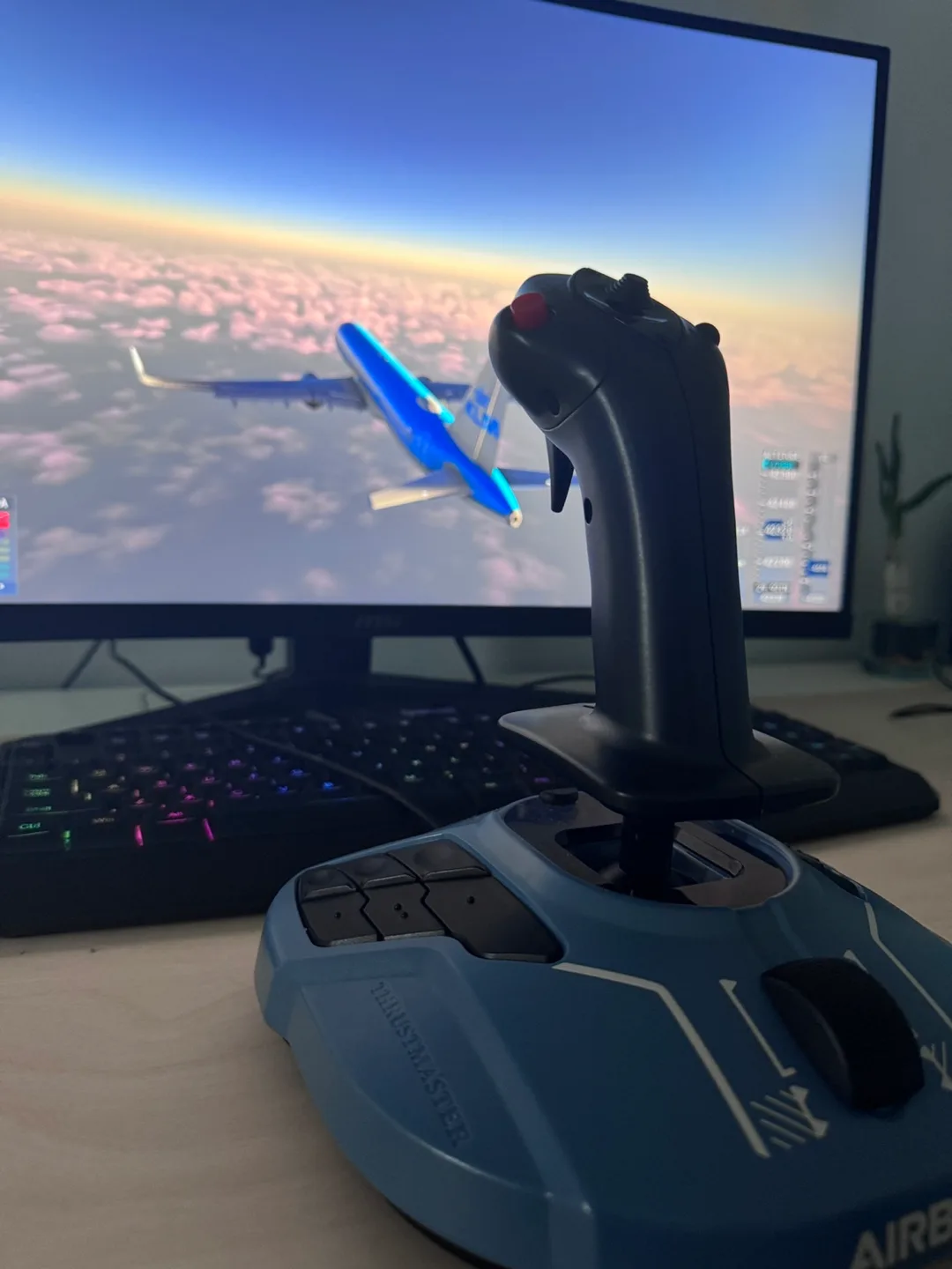 Thrustmaster Airbus TCA Quadrant & Airbus TCA Yoke image indicator(3)