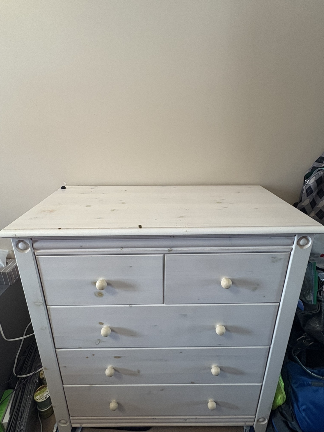Light Pink 2 Wooden Dressers and 2 night stands - photo 4