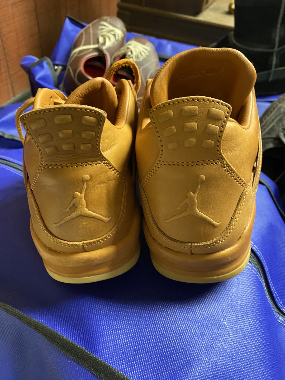 Air Jordan 4 Retro Premium Wheat - photo 3