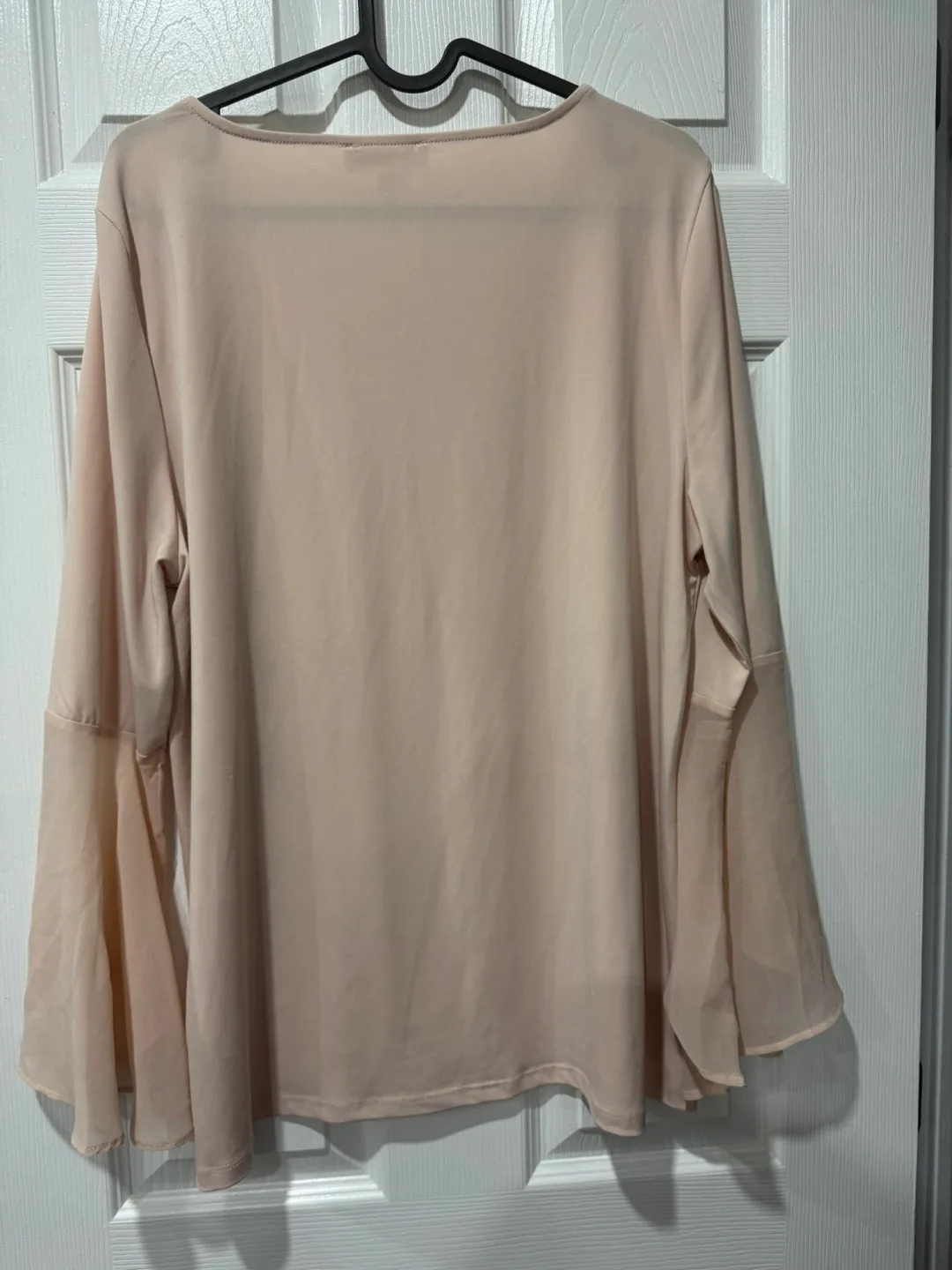 CALVIN KLEIN WOMEN TOP LARGE NO DAMAGES image indicator(5)