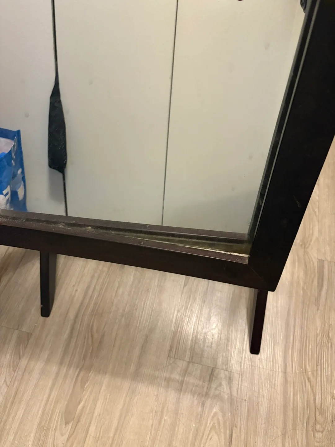 Full Length Freestanding Mirror image indicator(3)