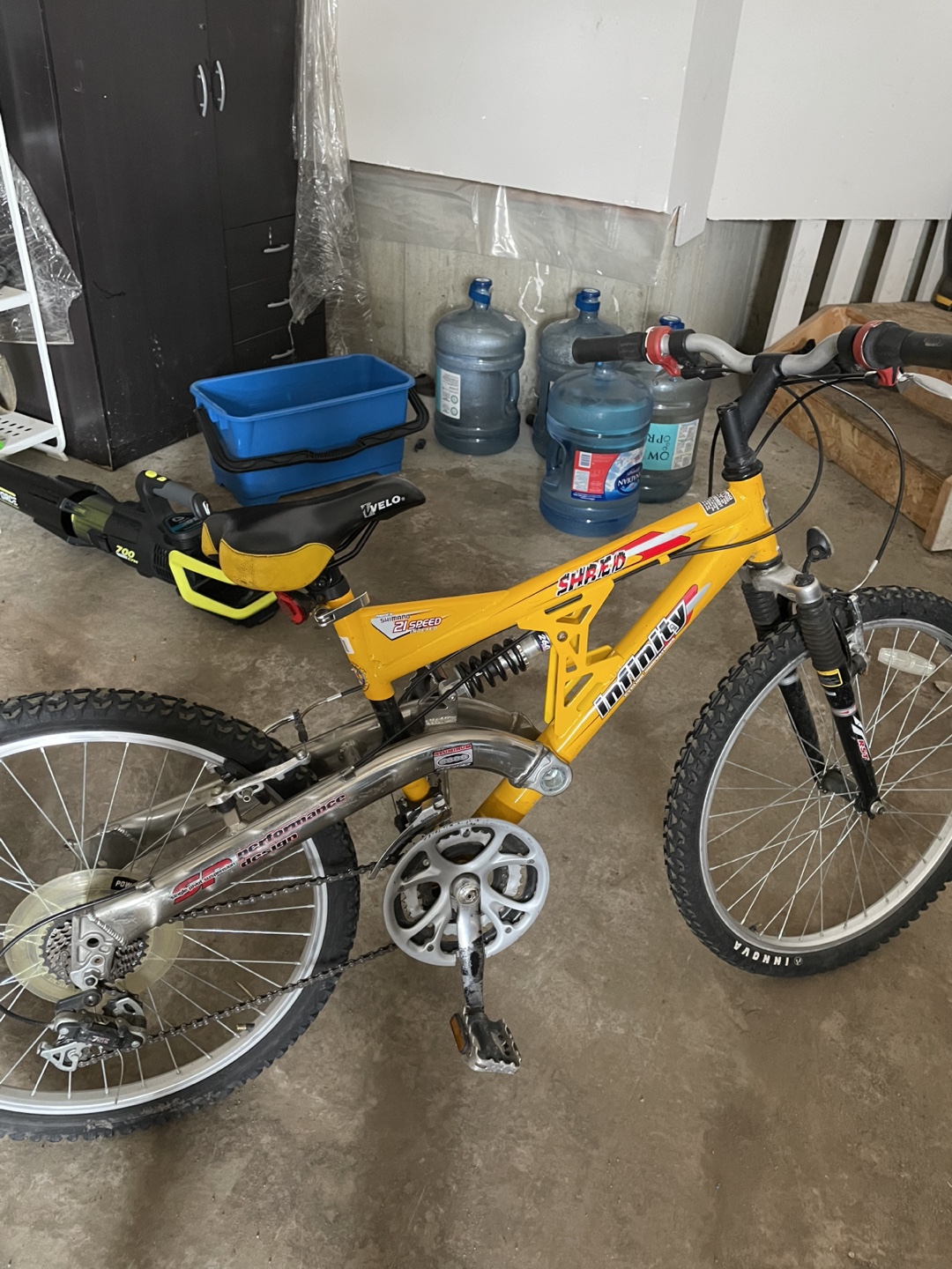 Infinity Shred 24” Bike