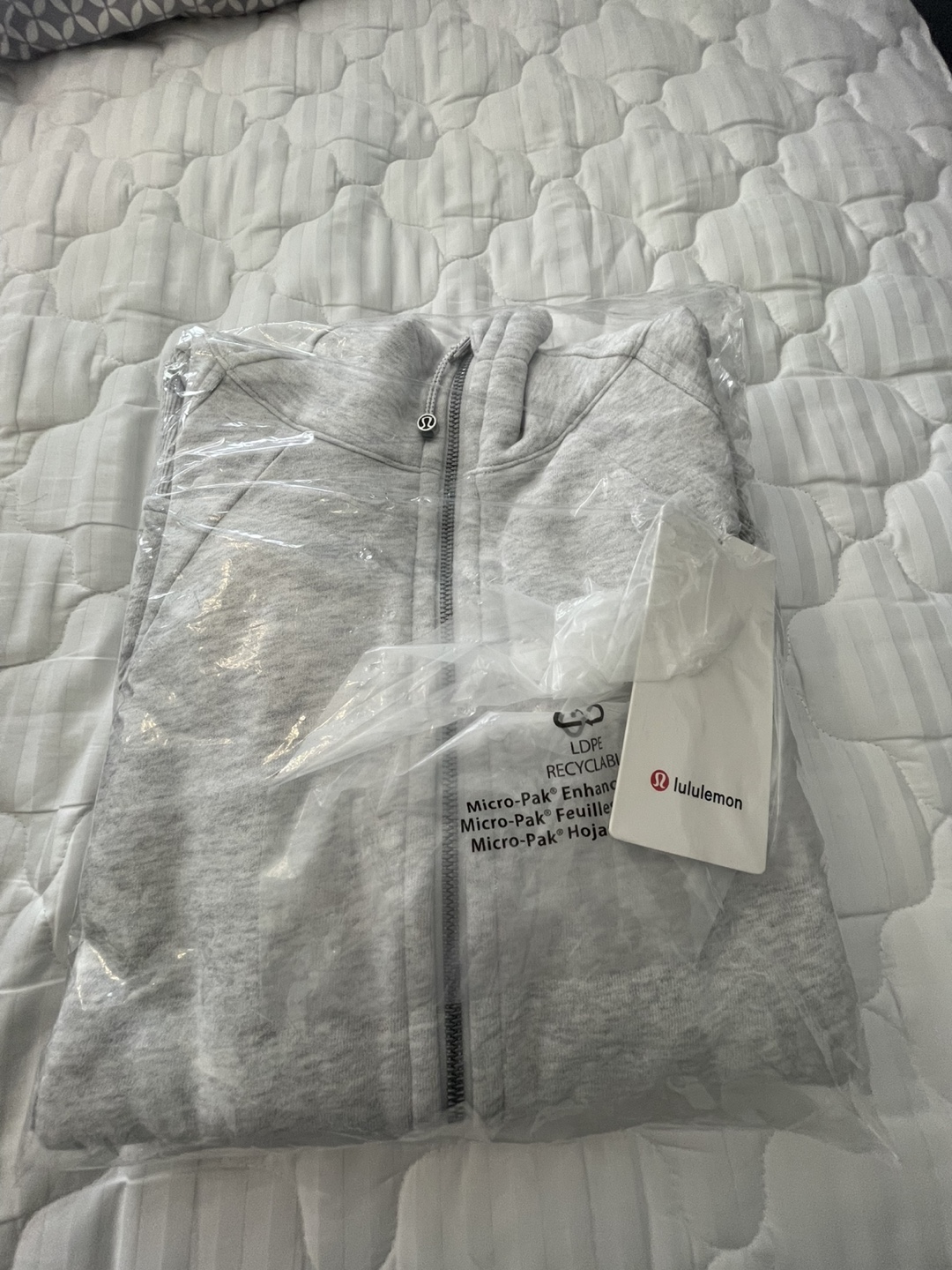 Lululemon Scuba Oversized Full Zip Jacket - Black & Heather Grey - photo 2