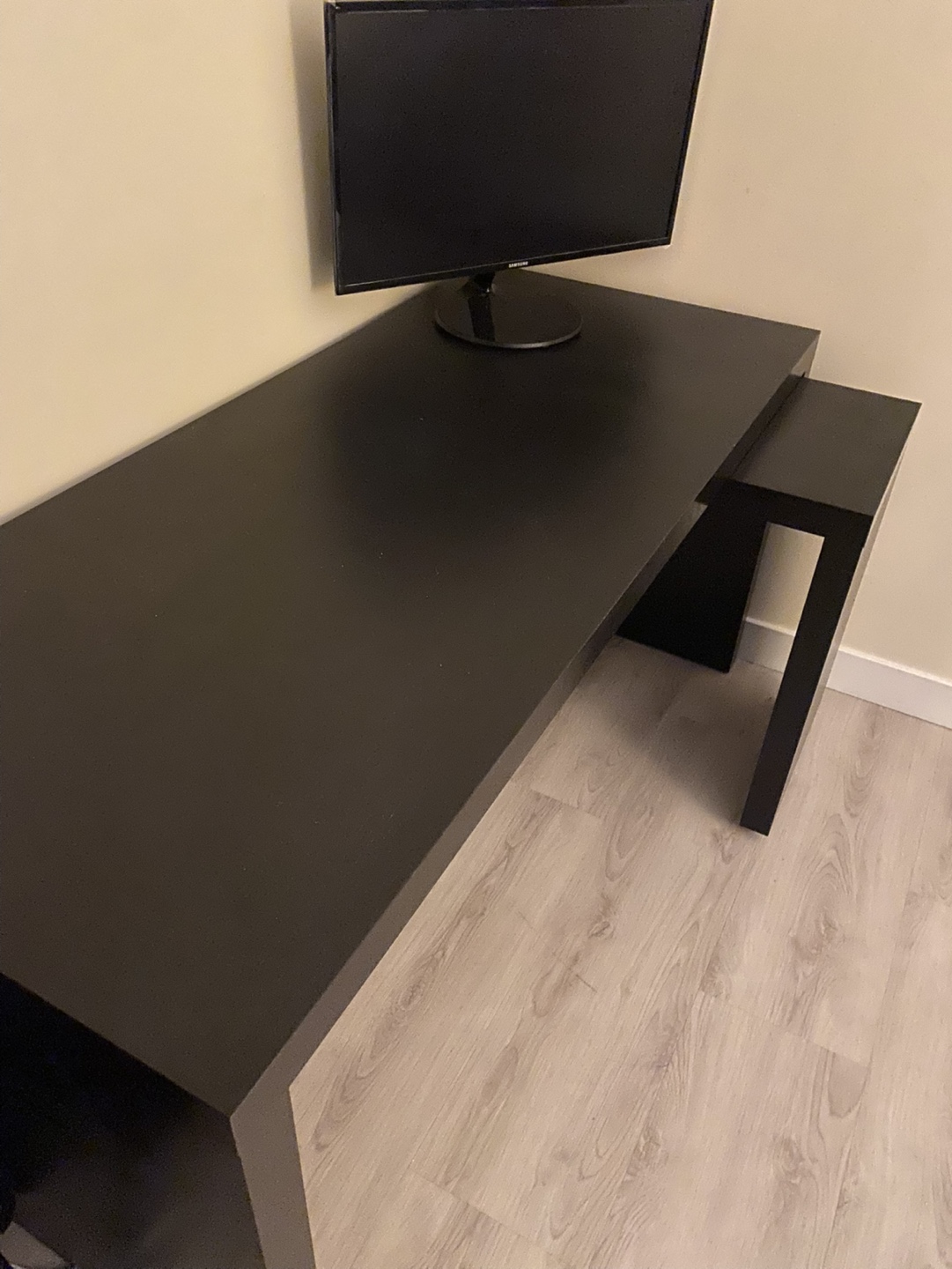 Corner L Shaped Desk with Pull-out Panel NEED TO SELL - OBO - photo 2