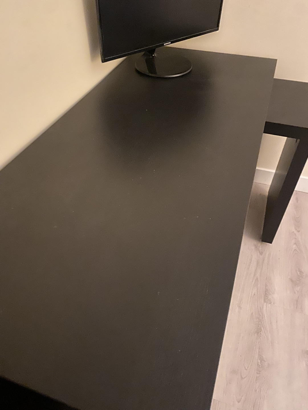 Corner L Shaped Desk with Pull-out Panel NEED TO SELL - OBO - photo 4
