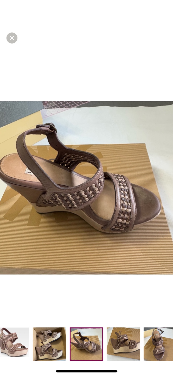 UGG Australia Women's Brown Leather Wedge Sandals - photo 3