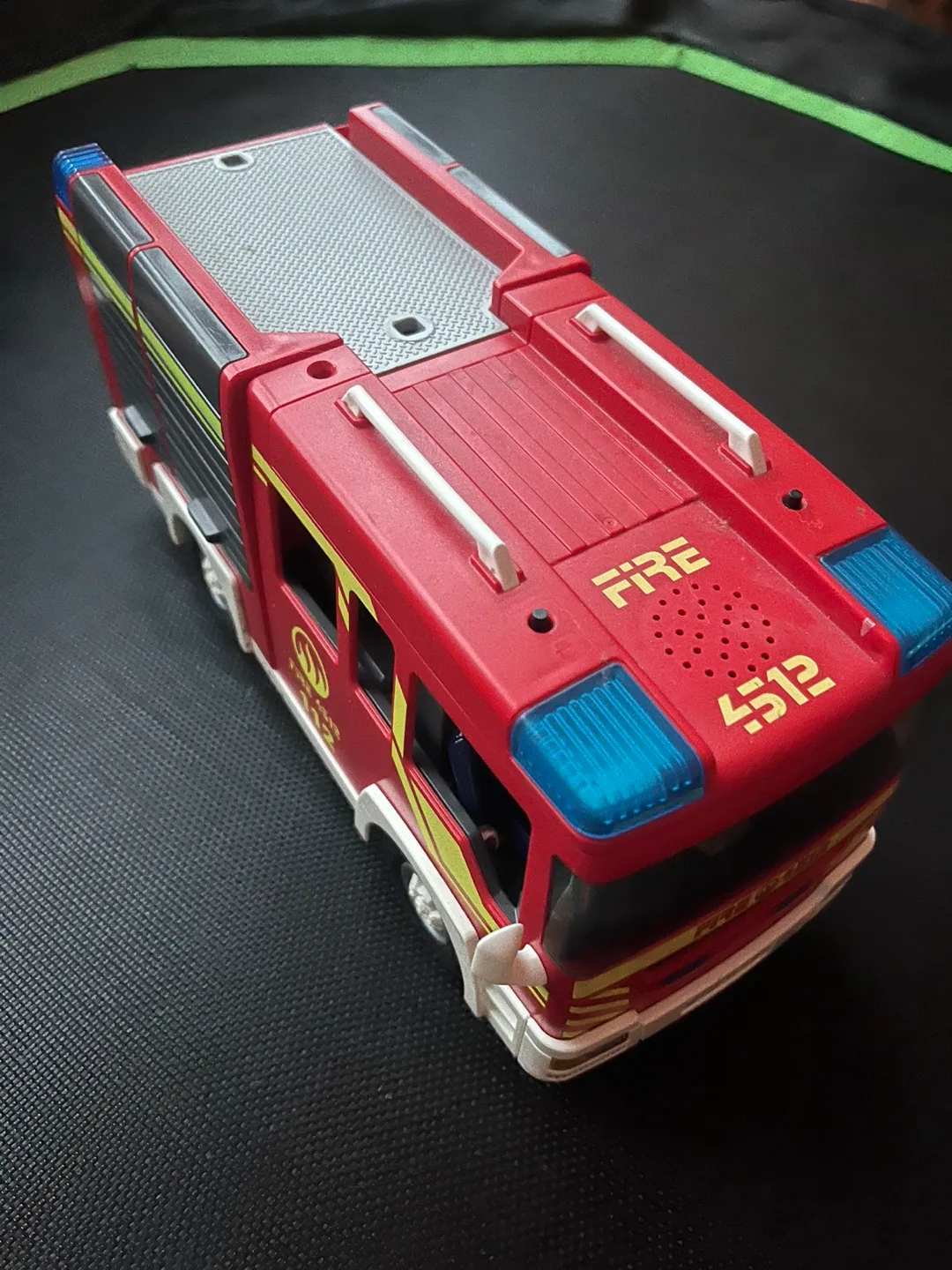 Playmobil Fire Truck with Figures and Accessories image indicator(4)