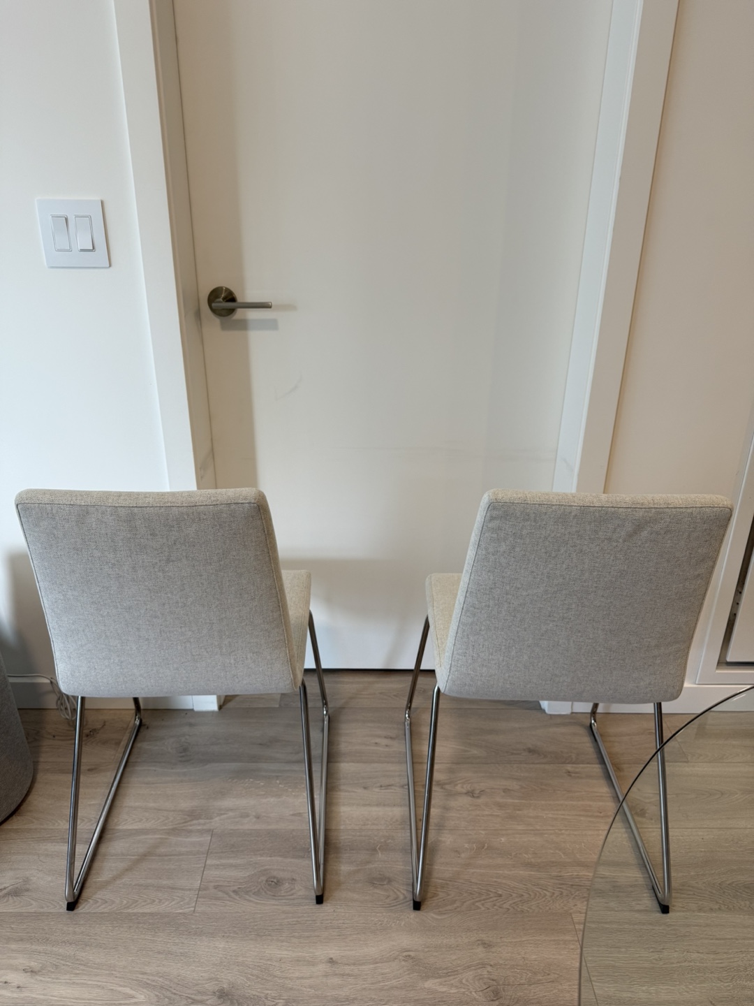 Pair of IKEA NILSINE Dining Chairs (4 chairs) - Beige - photo 4