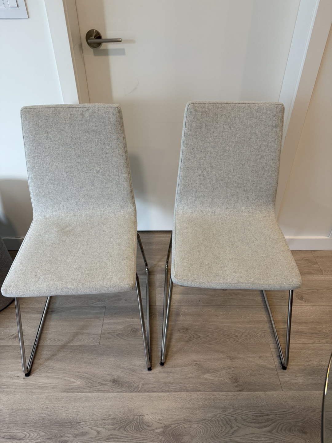 Pair of IKEA NILSINE Dining Chairs (4 chairs) - Beige - photo 5