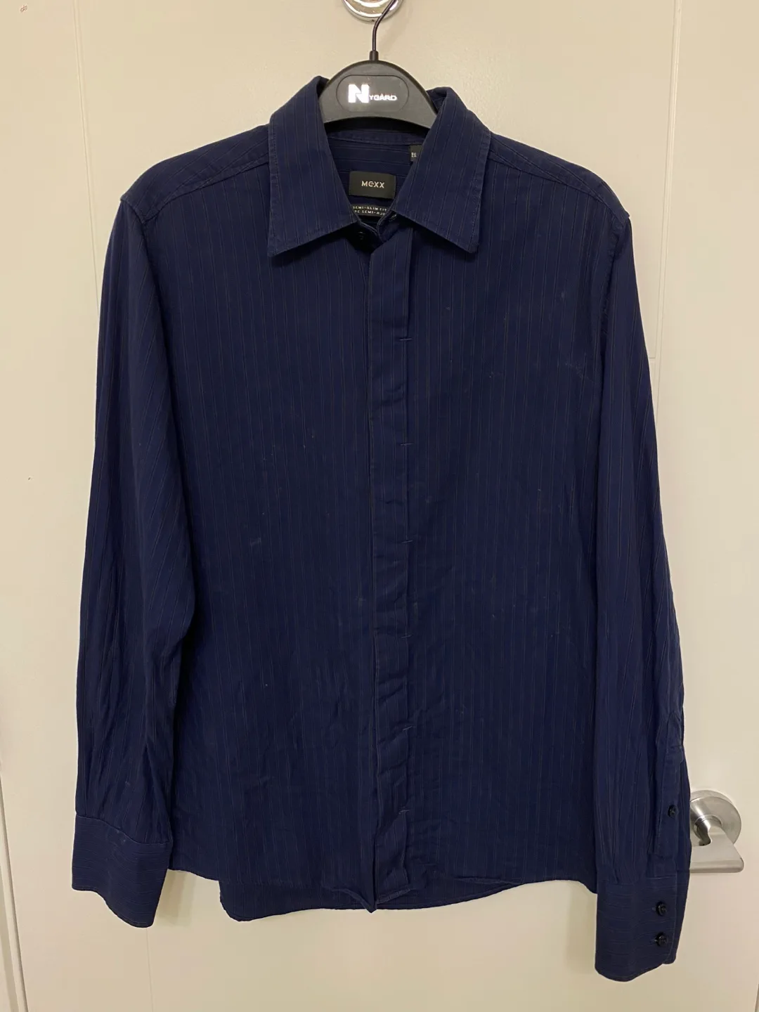 Men's Bundle of 4 Long Sleeve Dress Shirts - Size S image indicator(3)