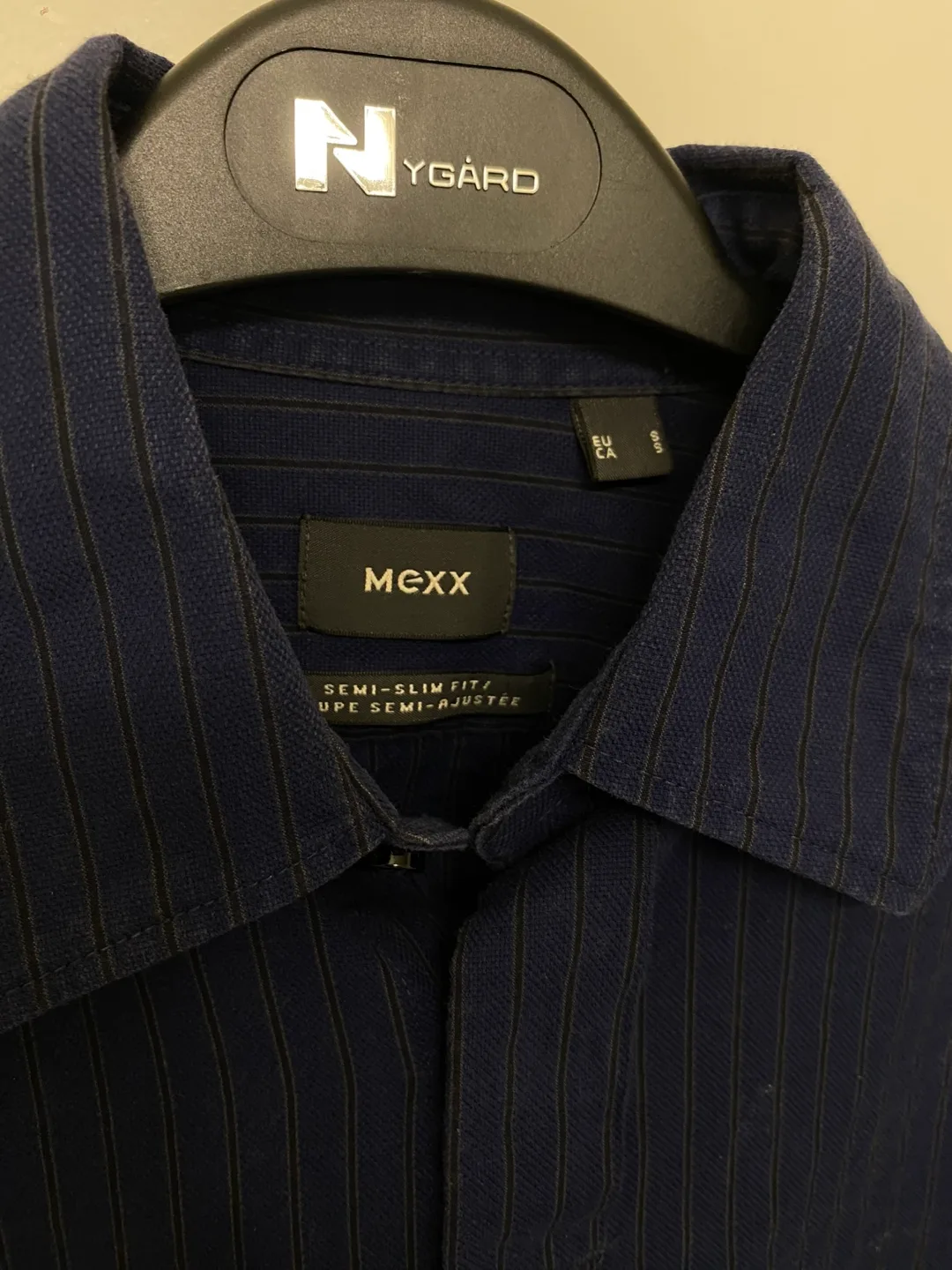 Men's Bundle of 4 Long Sleeve Dress Shirts - Size S image indicator(2)