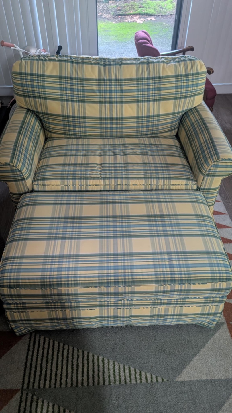 2 Seater Armchair and Ottoman Set - Plaid Upholstery