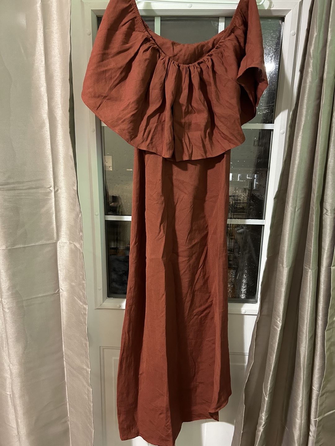 Rust-coloured Zara Off-the-Shoulder Maxi Dress