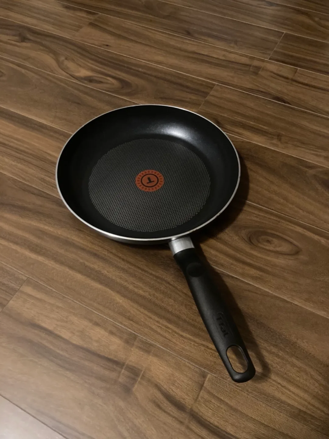 Frying pan thumbnail