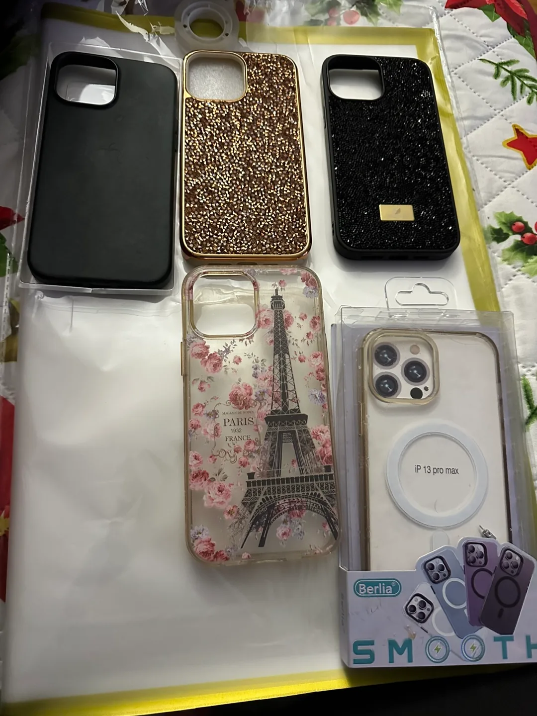 iPhone 13 Pro Max Phone Cases - Bundle of 5 image indicator(4)