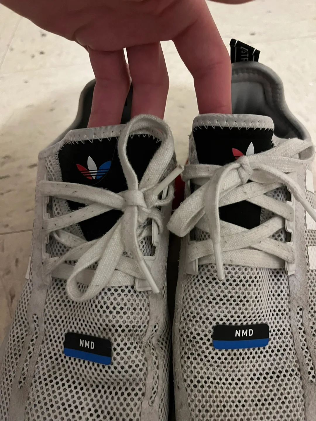 Adidas NMD R1 Men's Size 8 image indicator(4)