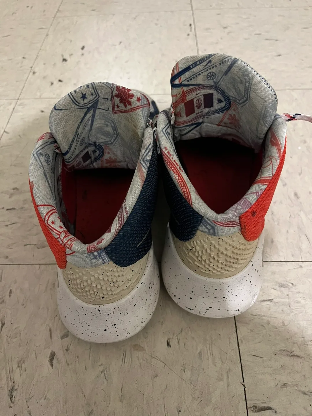 Nike KD Trey 5 limited Men's Size 11.5 image indicator(2)