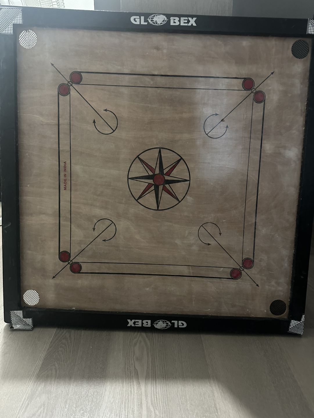 Globeex Carrom Board Game - photo 2