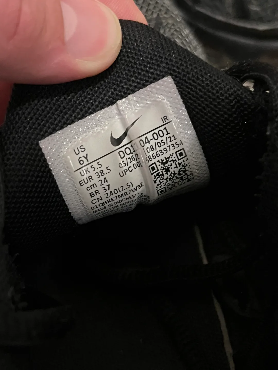 Nike Air Max Plus BRED Size 6 men’s image indicator(5)