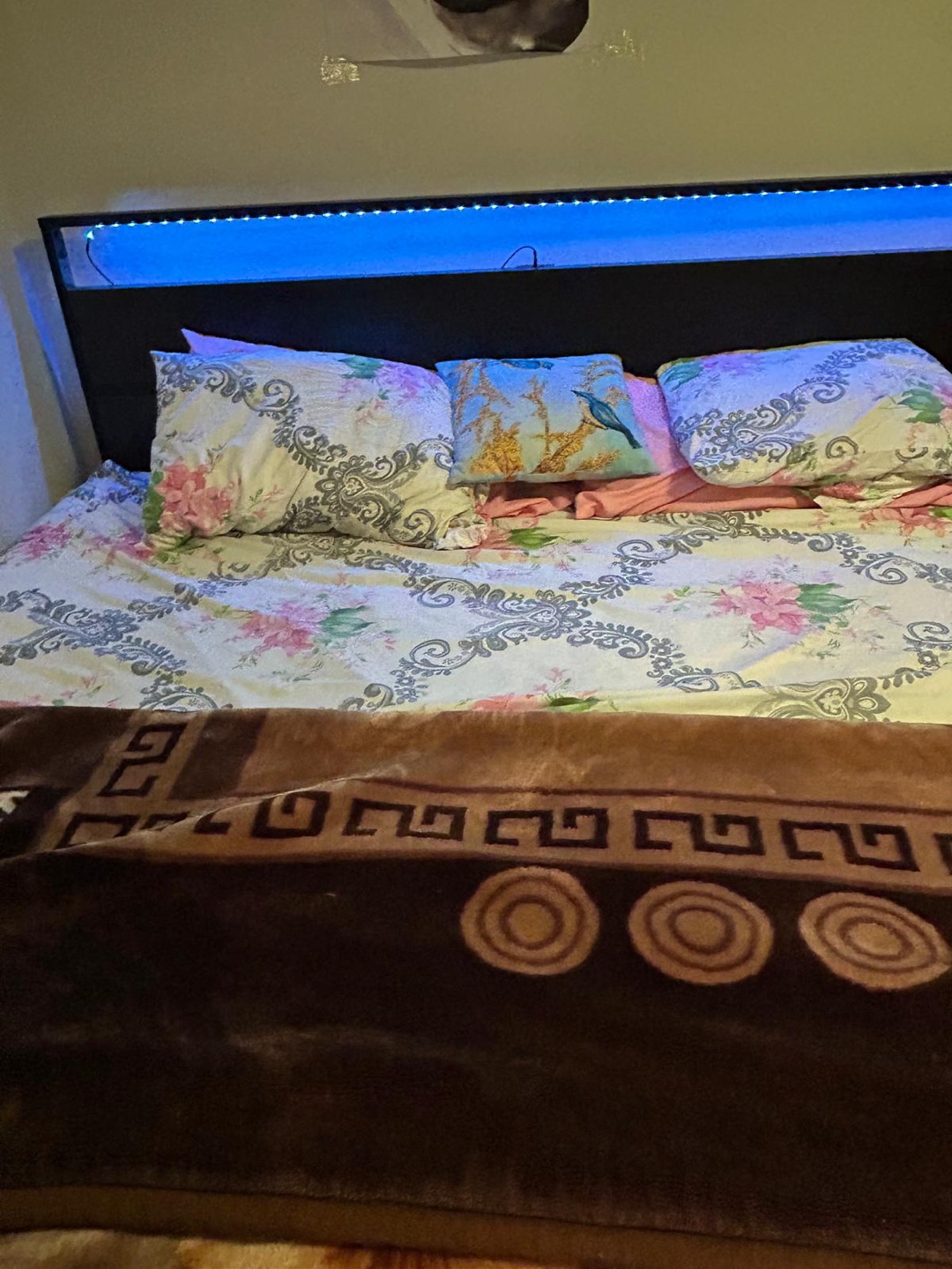King Size Bed Frame with LED Headboard - photo 4