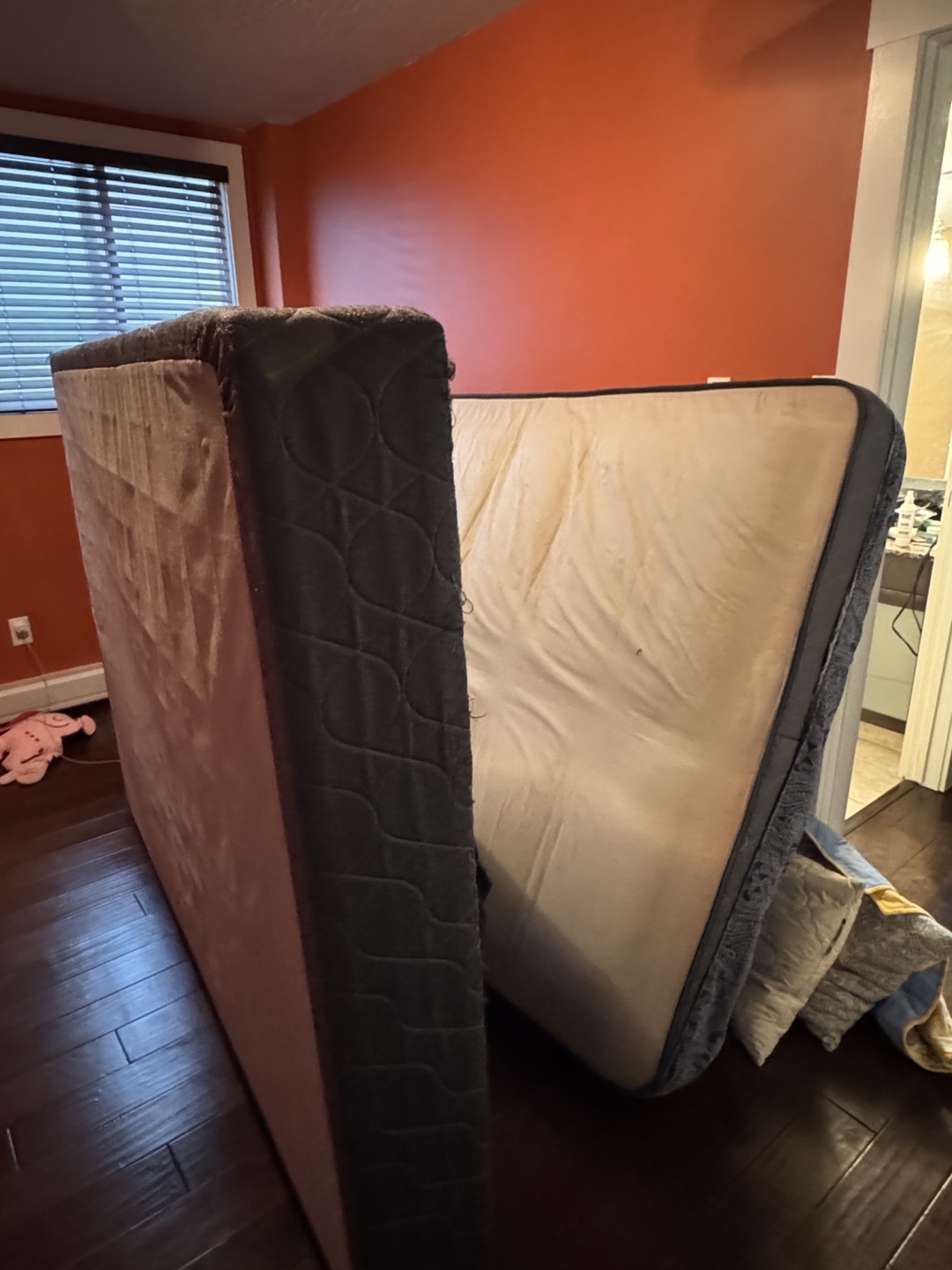 Queen Size Bed Frame with Metal Headboard