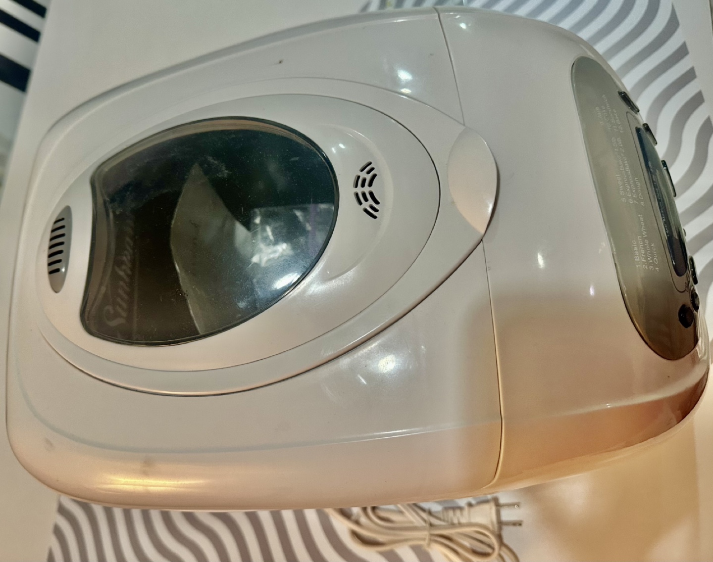 Sunbeam Breadmaker Model 5891-2 - photo 3