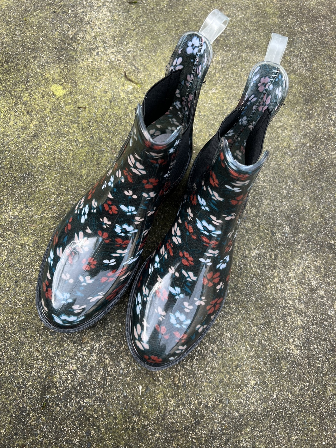 Women's Floral Rain Boots - Size 6