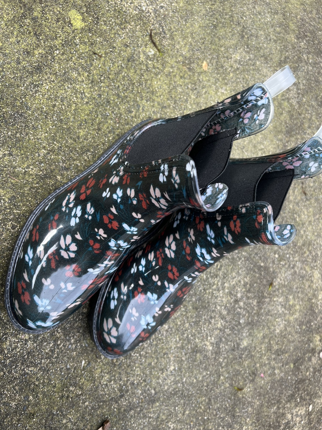 Women's Floral Rain Boots - Size 6 - photo 4
