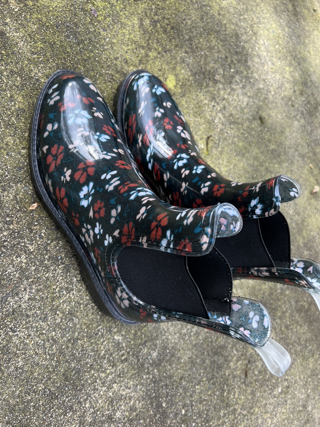 Women's Floral Rain Boots - Size 6 - photo 2