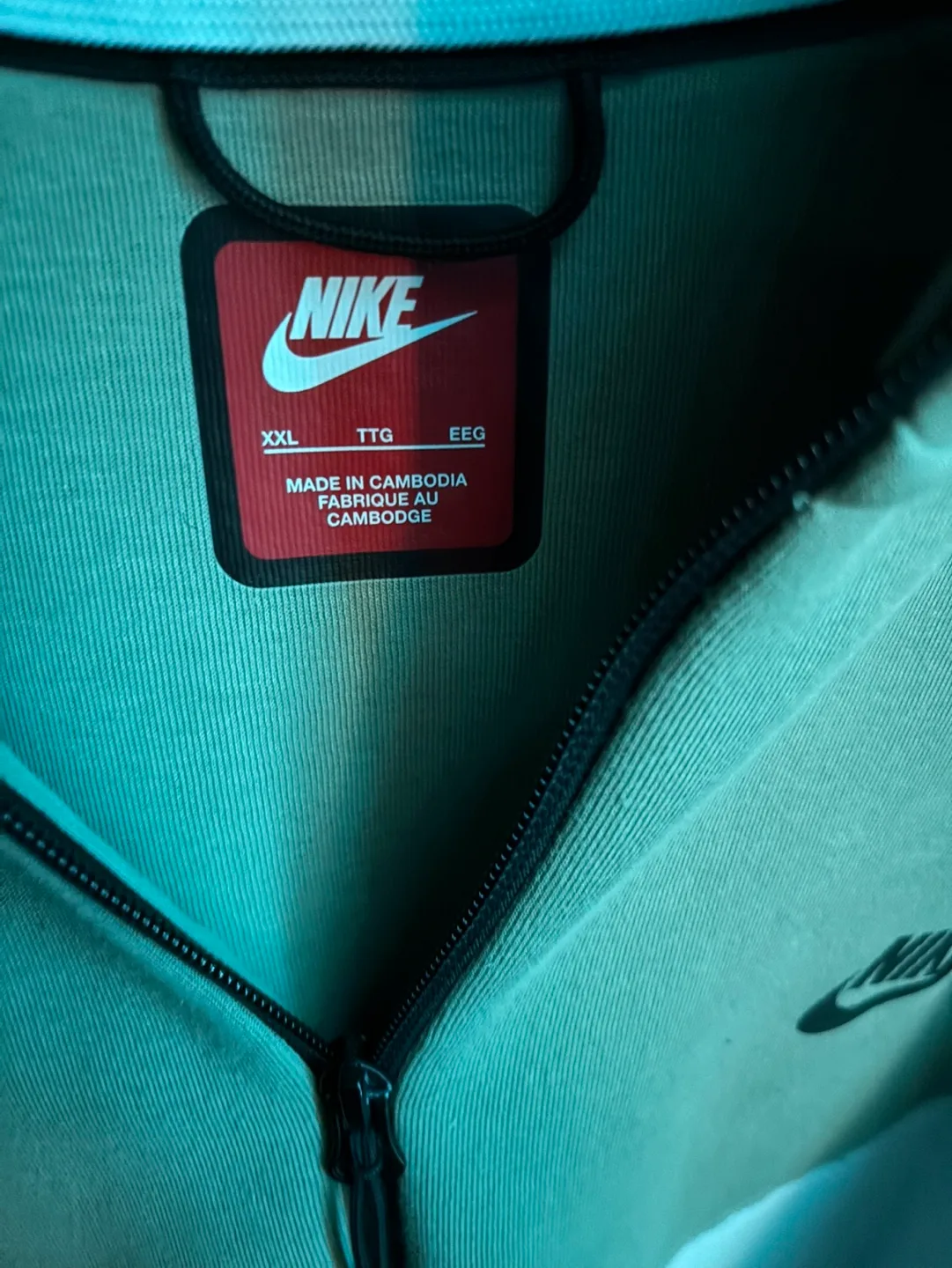 ❗️(TRADES) BRAND NEW Nike Tech Fleece Hoodie Zip-Up image indicator(2)