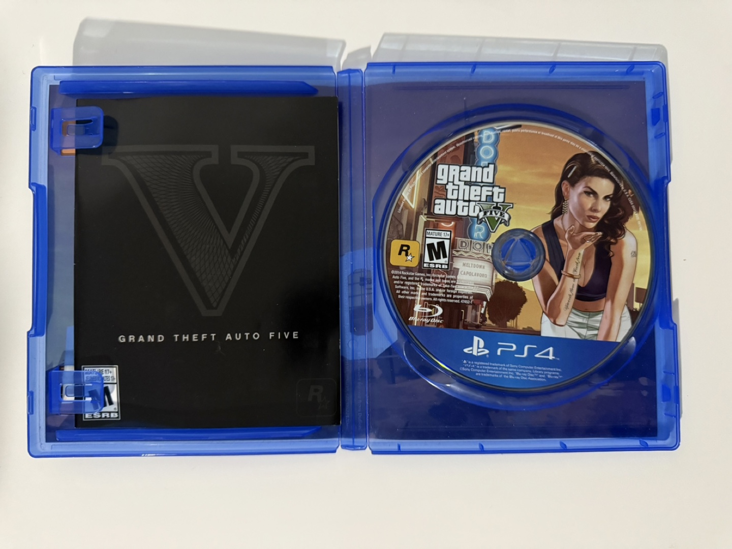 Grand Theft Auto V - PlayStation 4 - photo 2