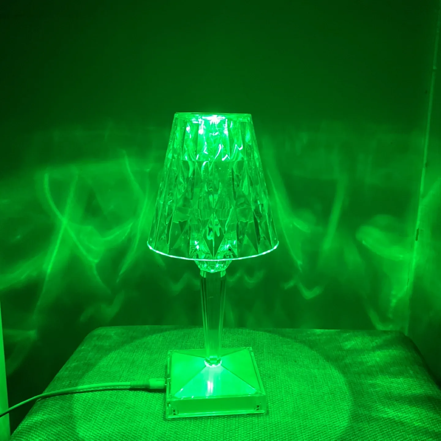 Colour-Changing LED Crystal Table Lamp image indicator(3)