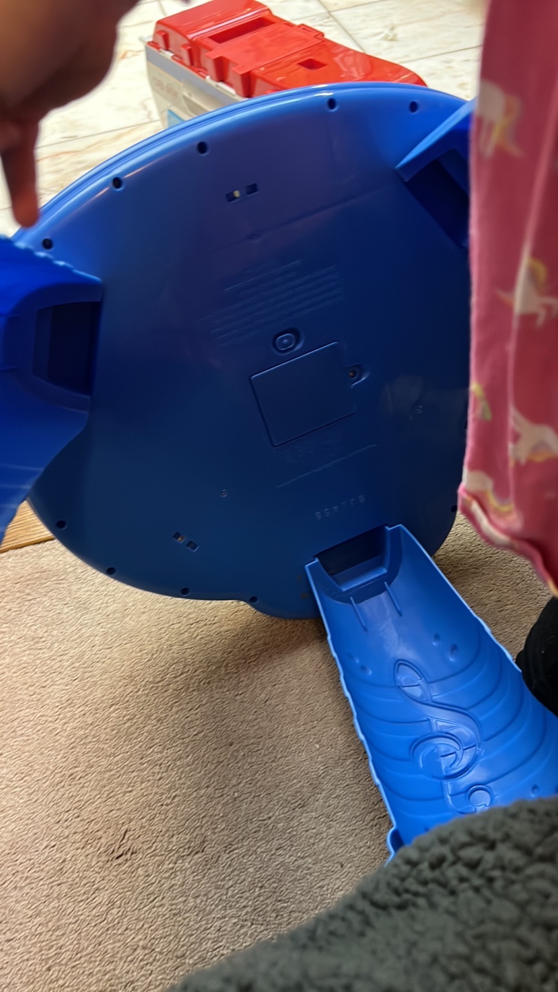 VTech Sit-to-Stand Learning Table - photo 3