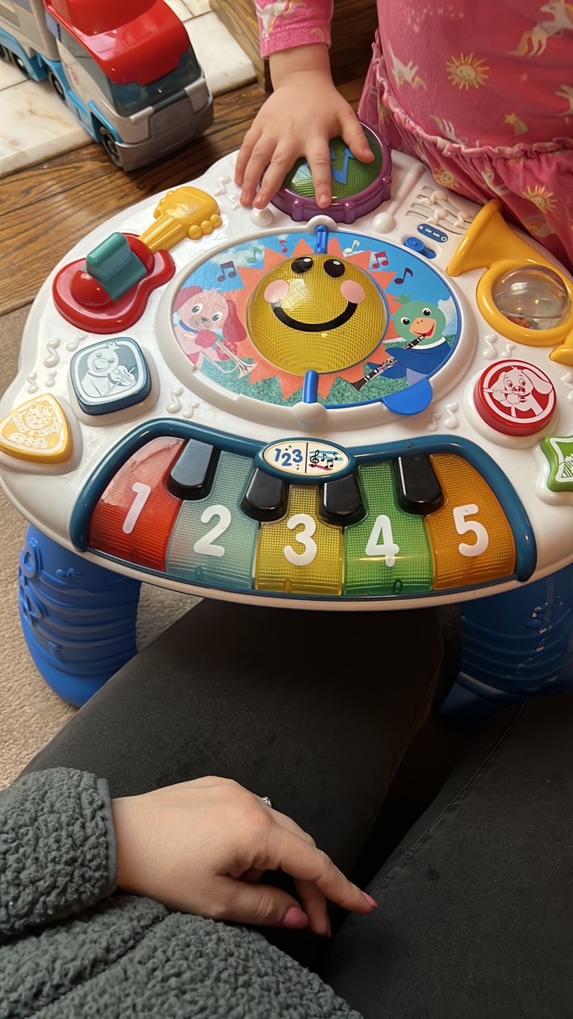 VTech Sit-to-Stand Learning Table