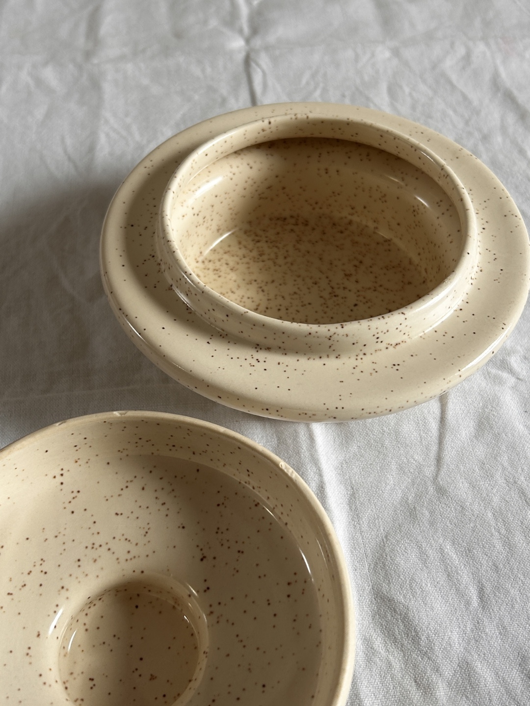 Vintage Speckled Cream Ceramic Butter Dish with Lid - photo 5