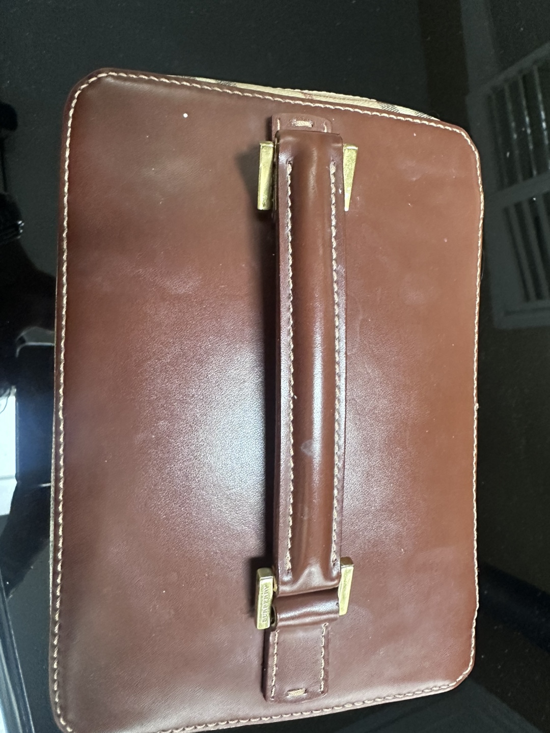 Burberry London Cosmetic Case - photo 3