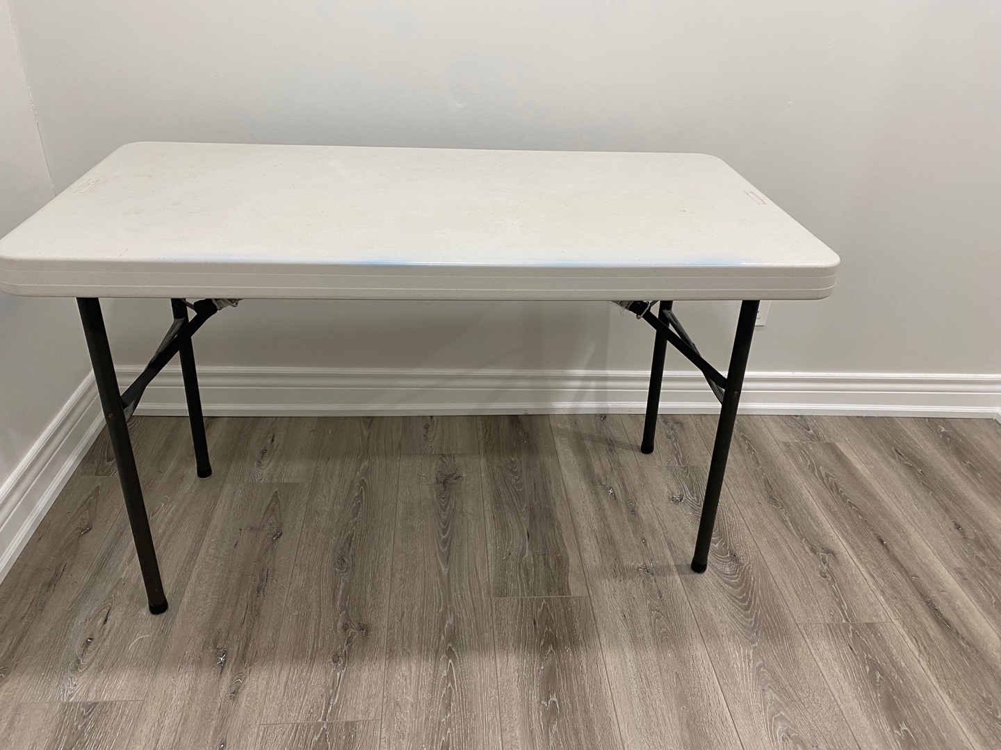 Lifetime Foldable Table - photo 4