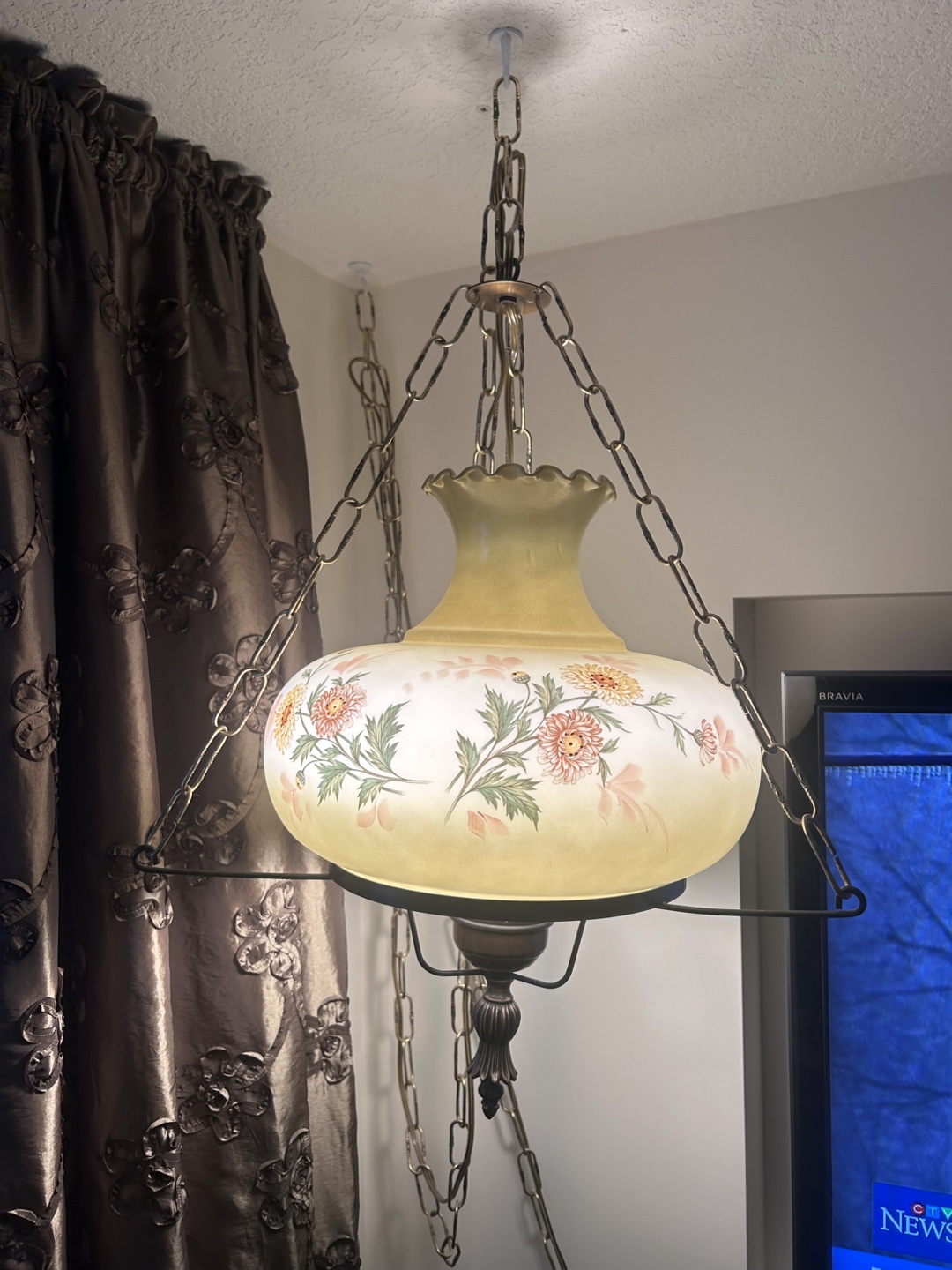 Vintage Floral Hanging Lamp