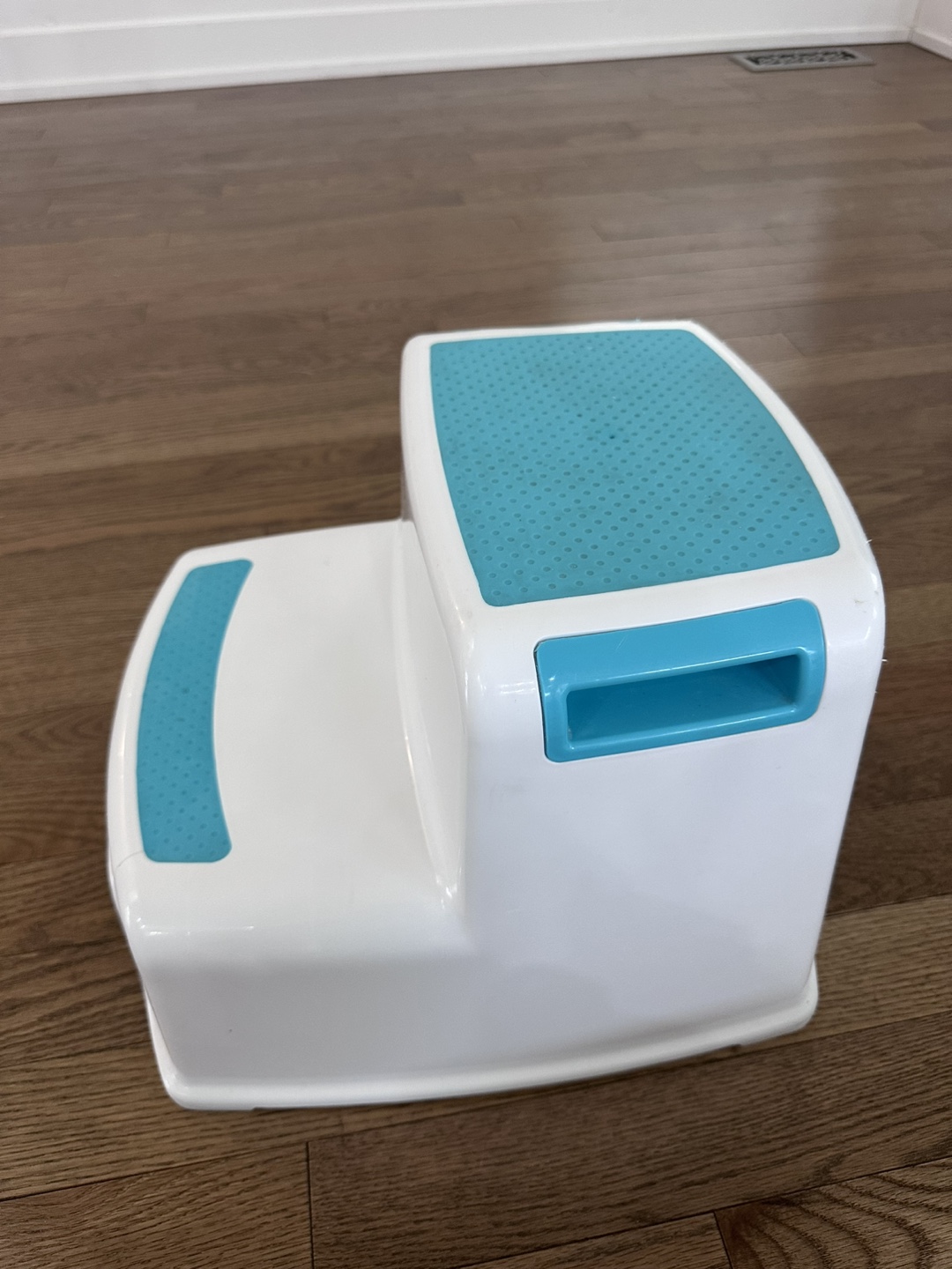 Dreambaby Toddler Two-Step Stool - Teal and White - photo 2