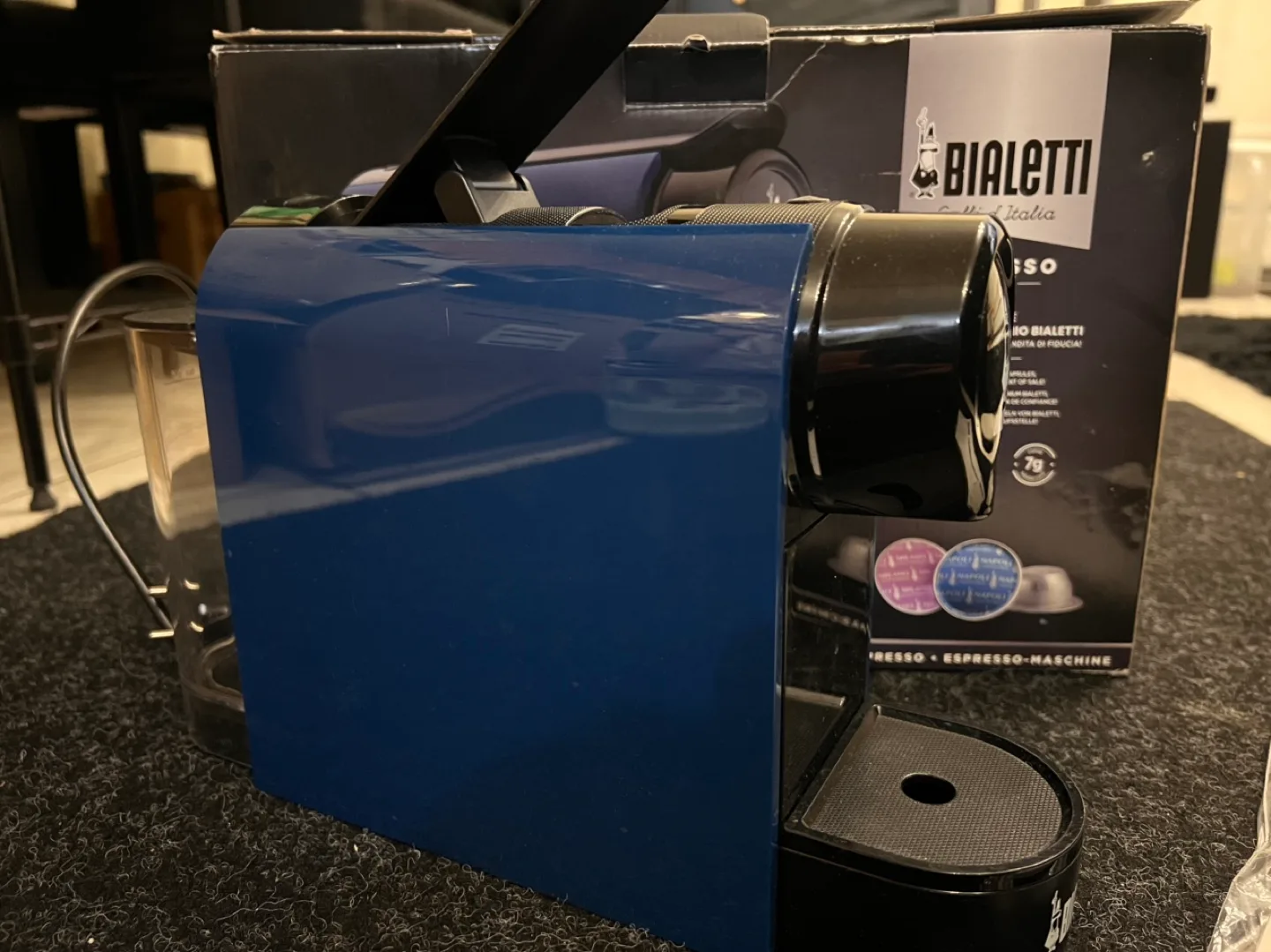 Bialetti Espresso Bar Capsule Coffee Machine - Blue image indicator(3)