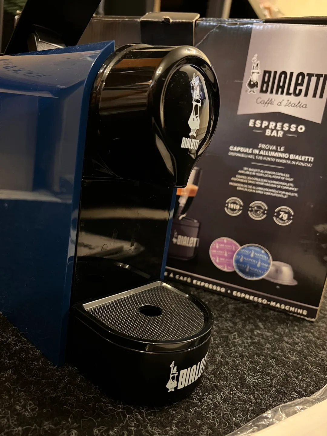 Bialetti Espresso Bar Capsule Coffee Machine - Blue image indicator(4)