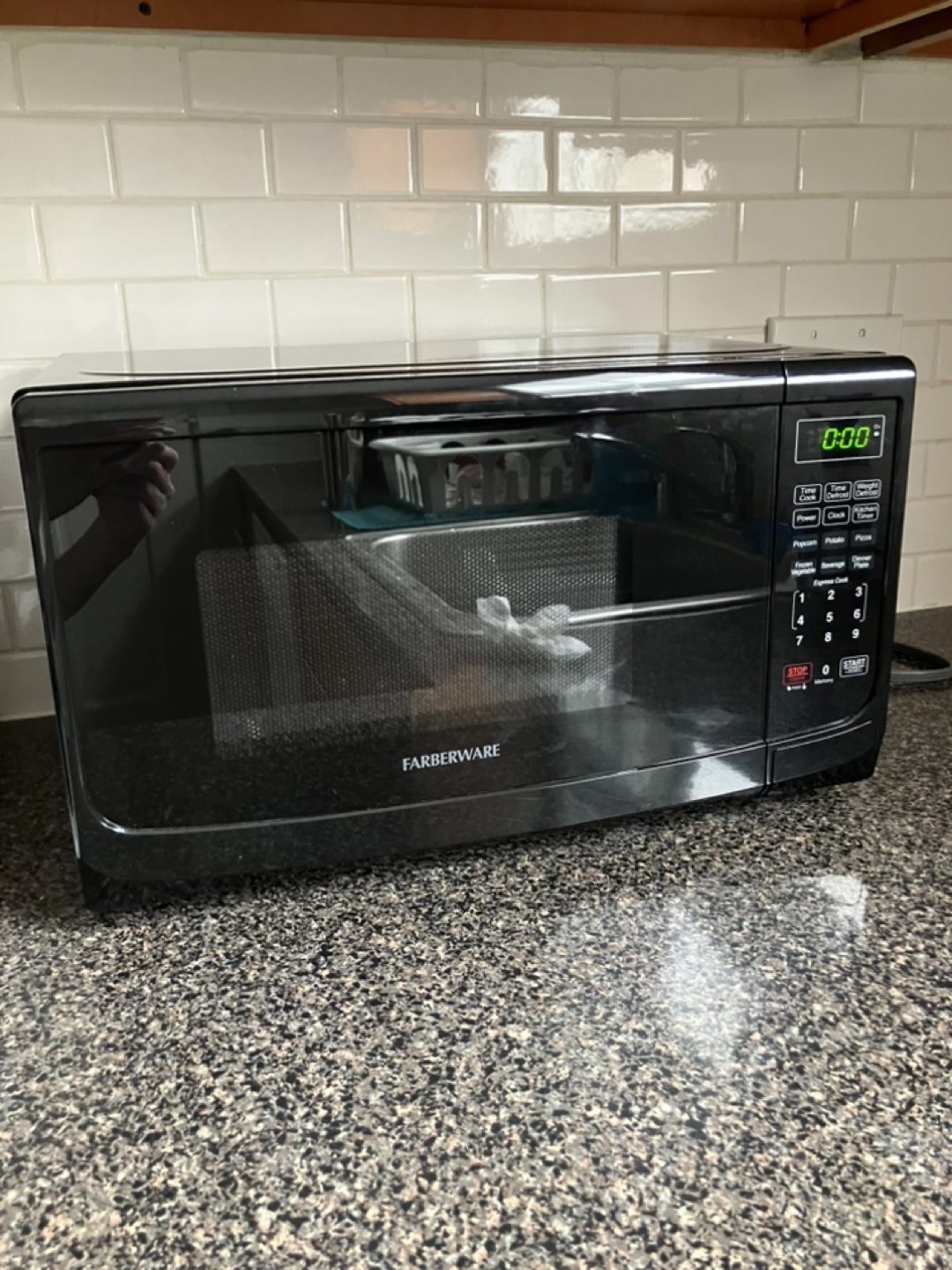 Farberware 700-Watt Black Microwave